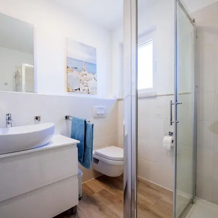 Poolincluded Villa Lozice * Вир