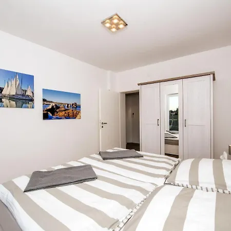 Poolincluded Villa Lozice Вилла *