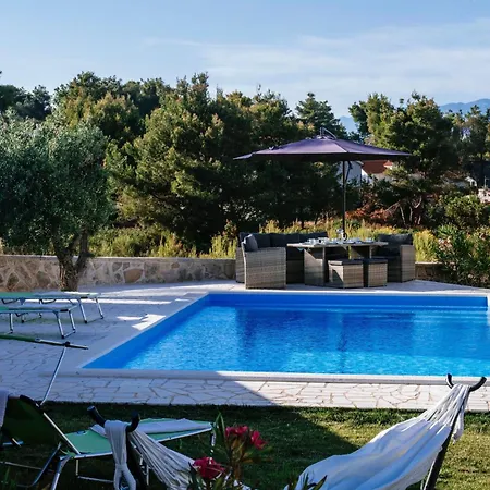 Poolincluded Villa Lozice Villa Vir